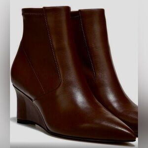 Franco Sarto Temira Ankle Booties in Walnut